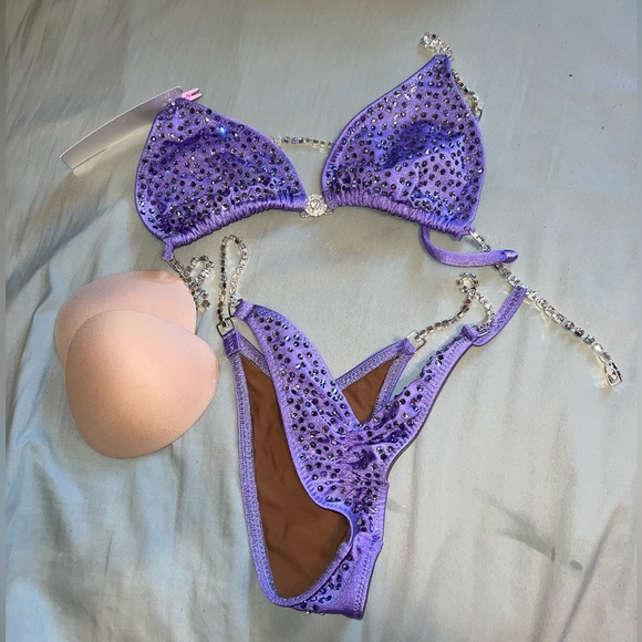 Toxic angelz custom made suit never been worn - Picture 3 of 5